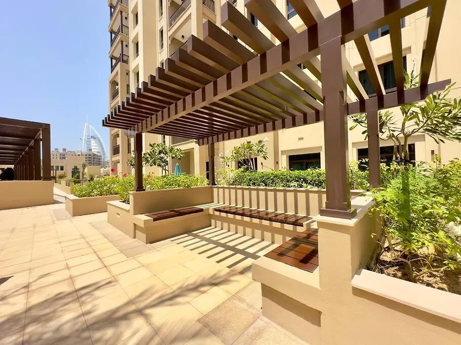 Apartment Dar Vacation-Stylish And Spacious 1 Bdr In Madinat Jumeirah District Dubai